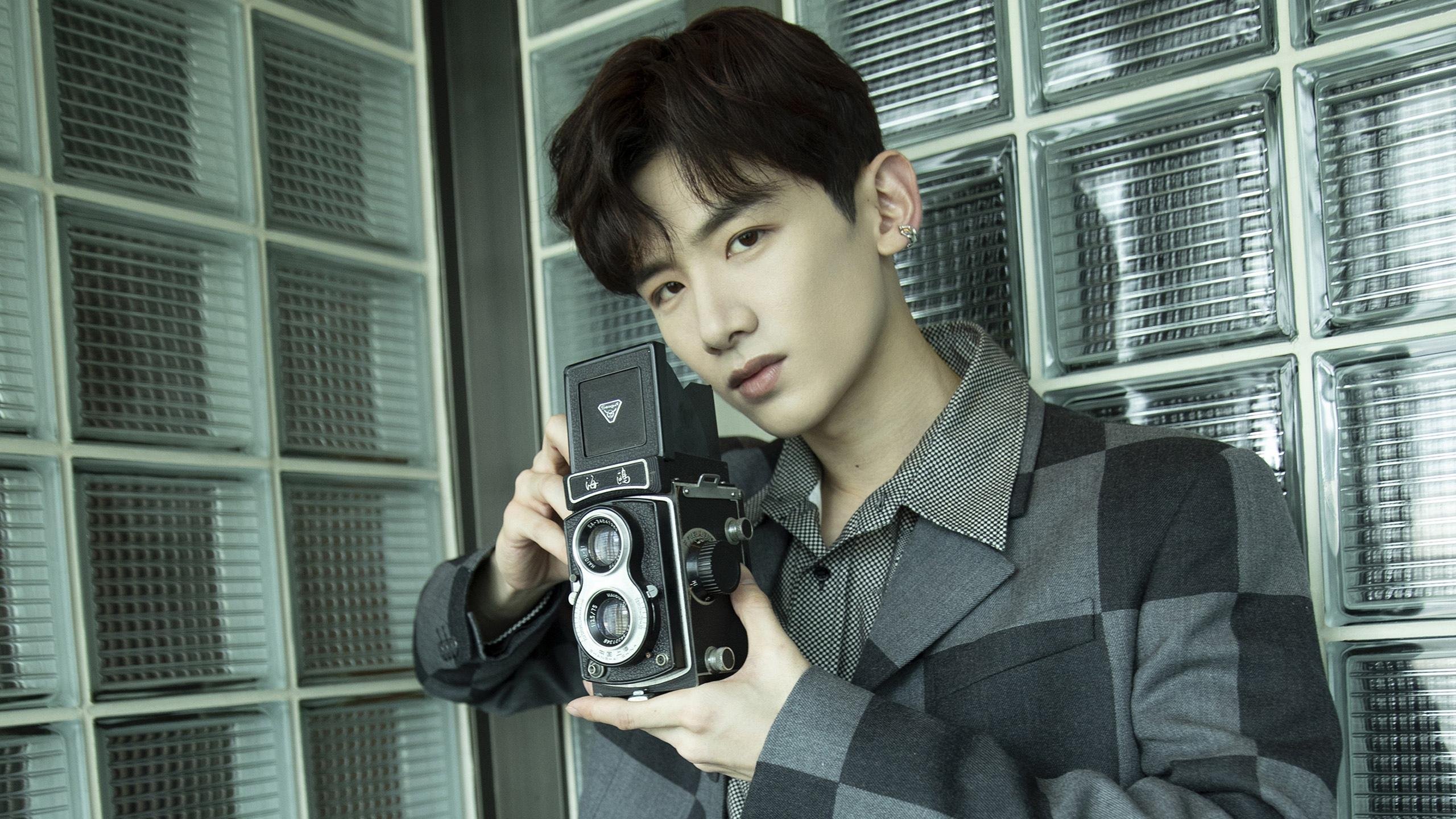 末节风暴!浓眉轰下20分导演逆转,黄蜂惜败雷霆迎三连胜