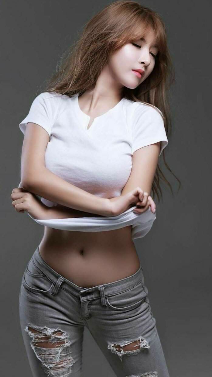 两条战线的终点线，F1街道焦点战与巴萨南非争冠夜