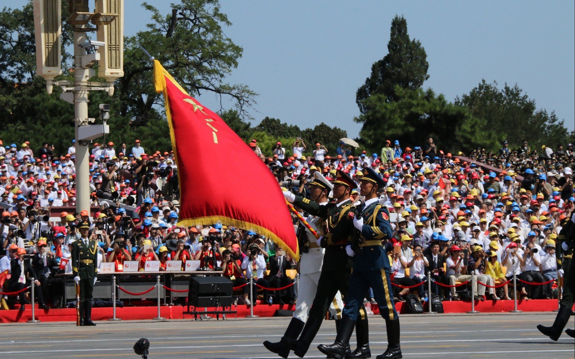 多瑙河畔的颠覆,2026世界杯G组焦点战,奥地利铁骑踏破瑞典,登贝莱上演神级指挥官之夜